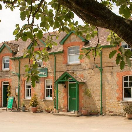 Three Horseshoes Inn Powerstock Ngoại thất bức ảnh