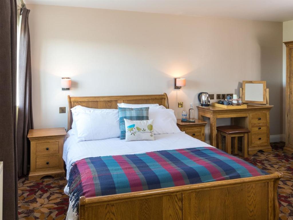 Three Horseshoes Inn Powerstock Phòng bức ảnh